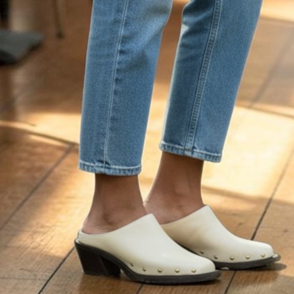 Alohas Lorenzo Leather Mules Cream Gold Studded Detail Sz. 38/7.5